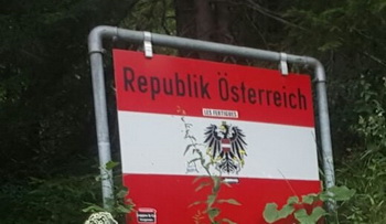 Aan de grens met Oostenrijk